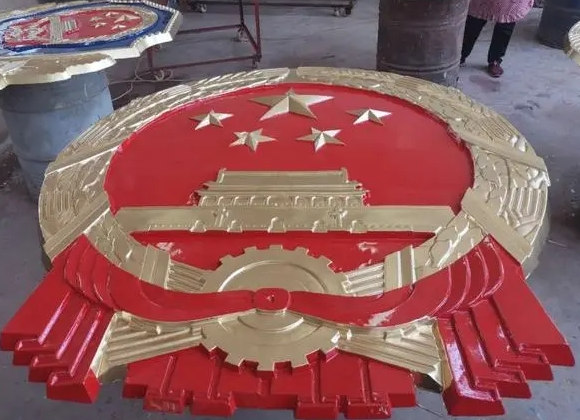 如何進(jìn)行國(guó)徽安裝的尺寸計(jì)算